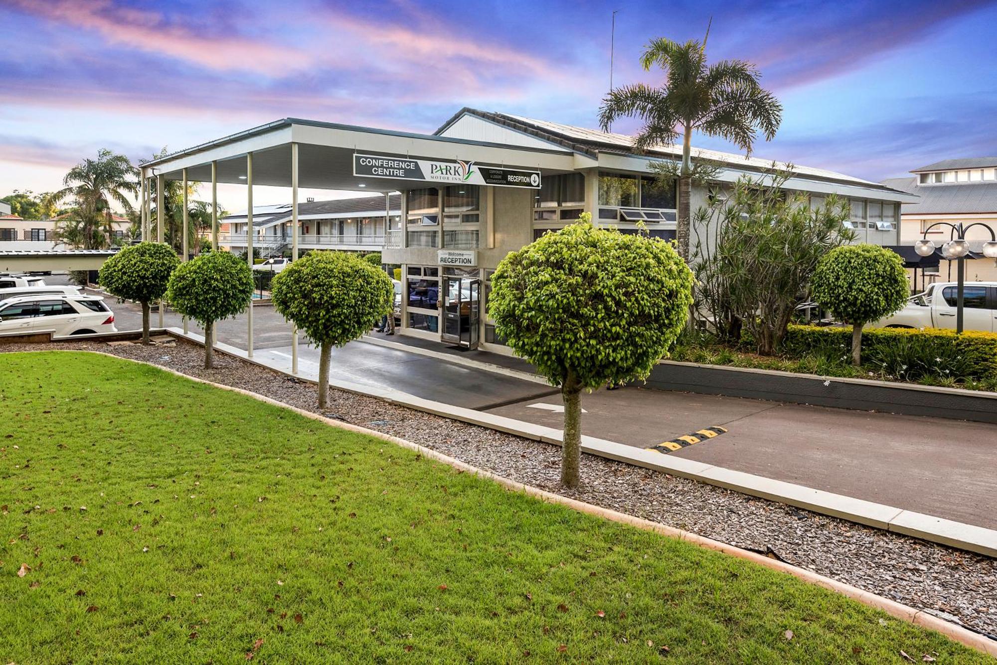 Park Motor Inn Toowoomba Kültér fotó